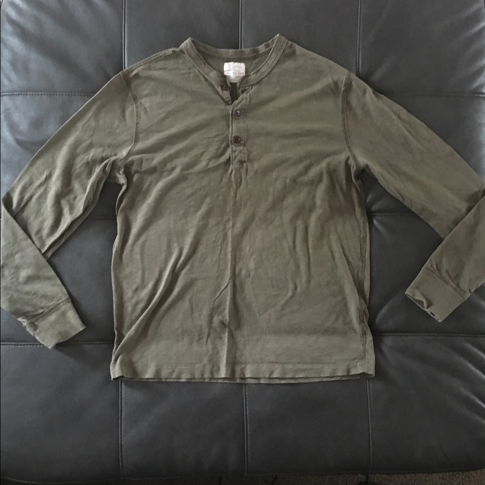 Men’s Olive Green J. Crew Long Sleeved Henley